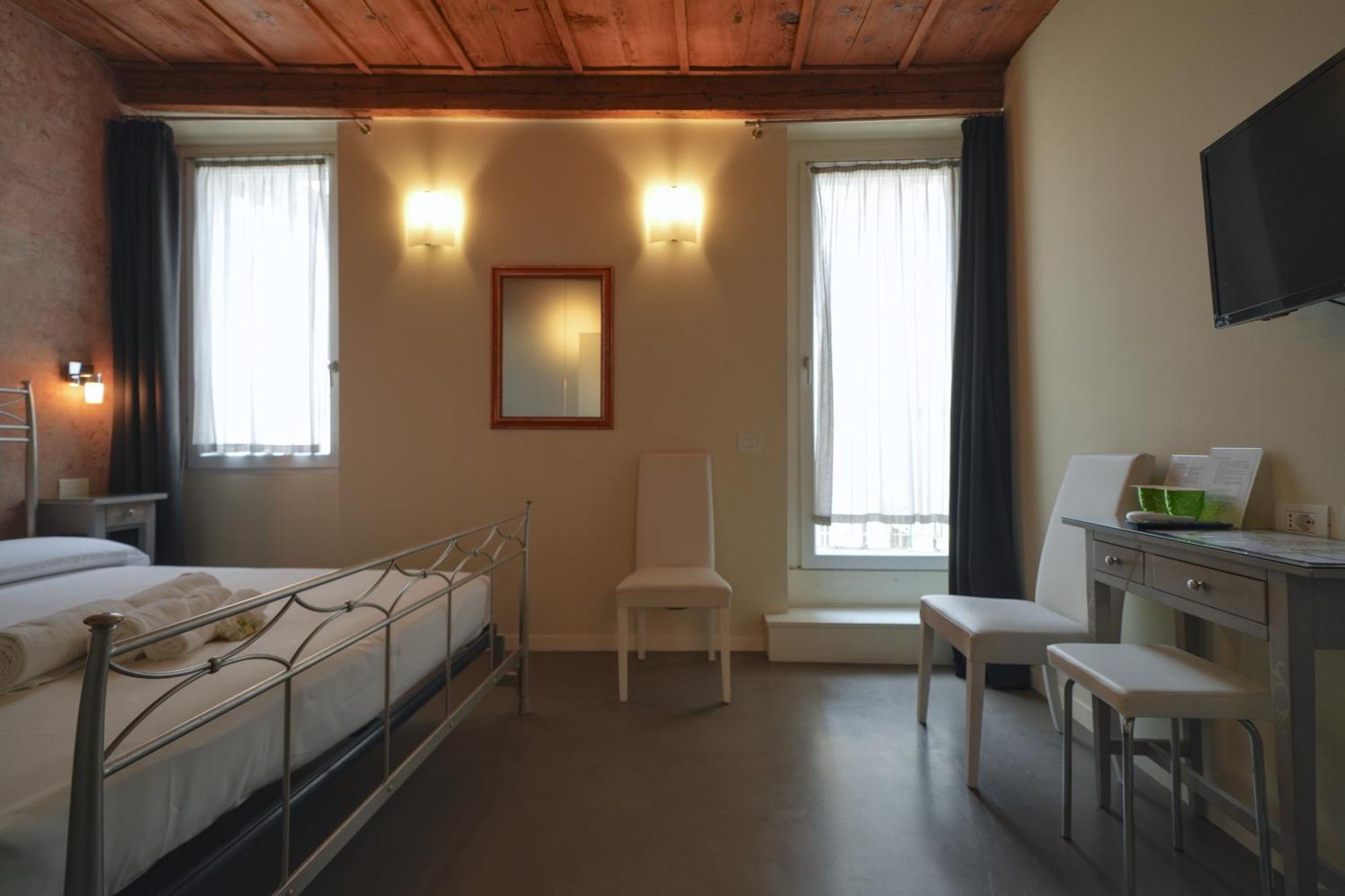 Palazzo Di Giulietta - Juliet's Palace Gasthuis Verona