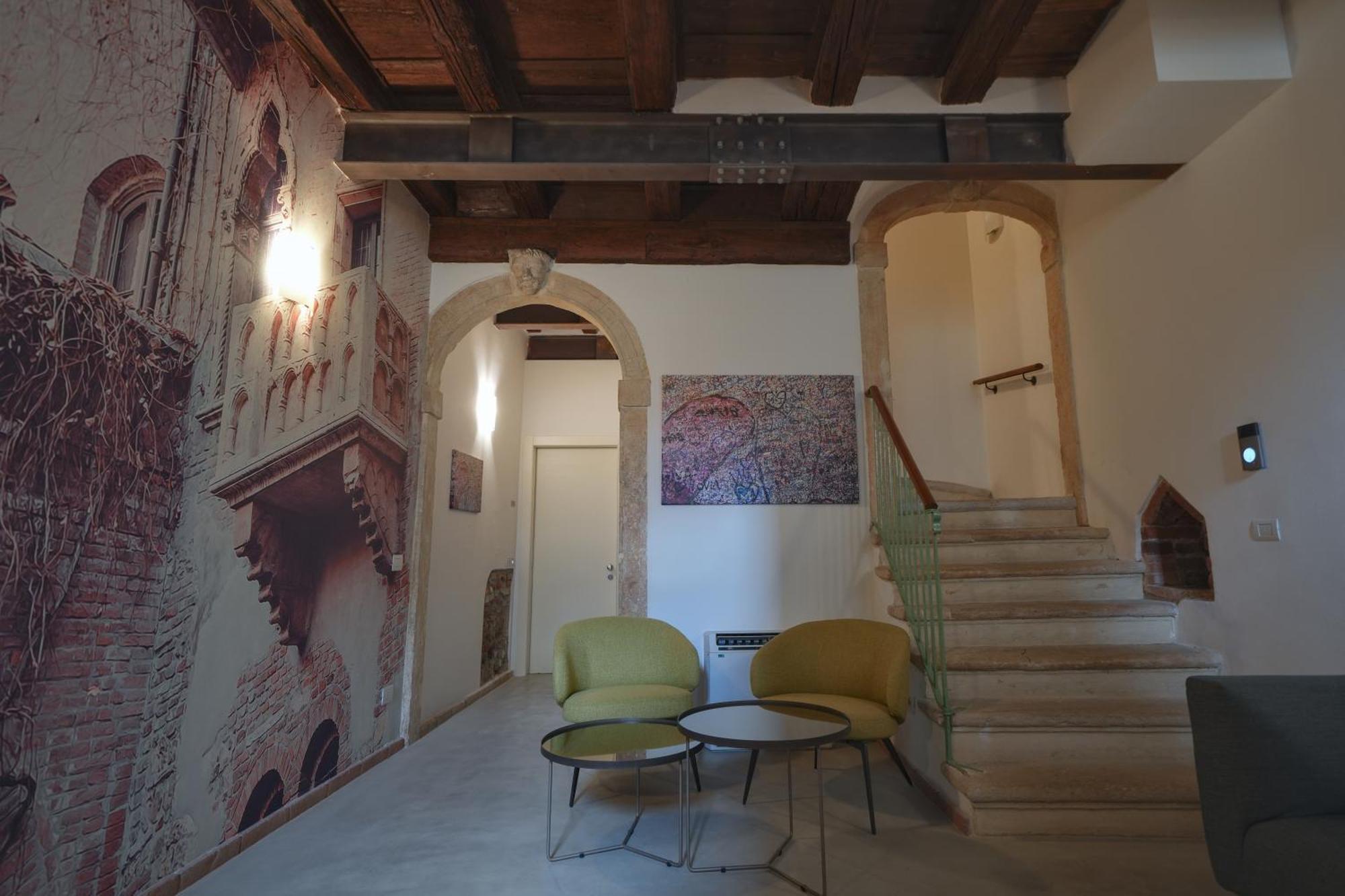 Gasthuis Palazzo Di Giulietta - Juliet's Palace