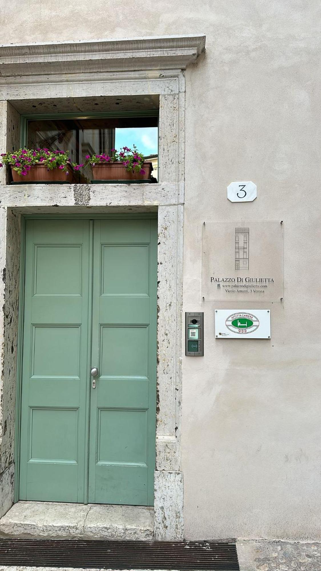 Palazzo Di Giulietta - Juliet's Palace Gasthuis *